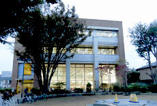 中央図書館